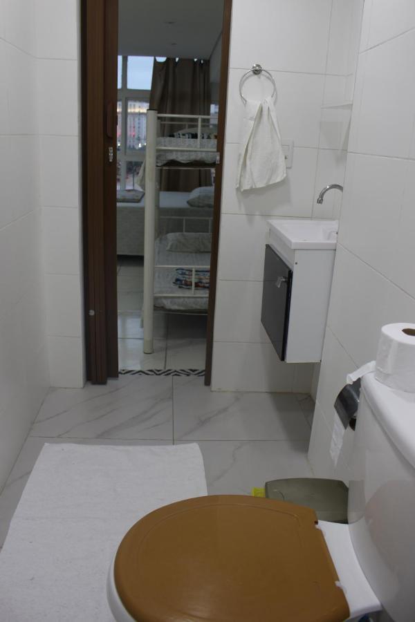 1104 - 1413 - View Apartment *