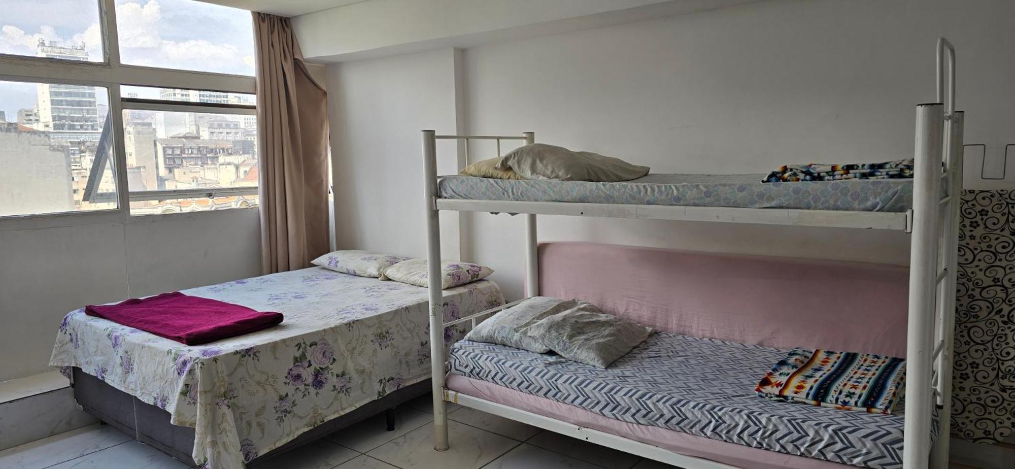 1104 - 1413 - View Apartment *